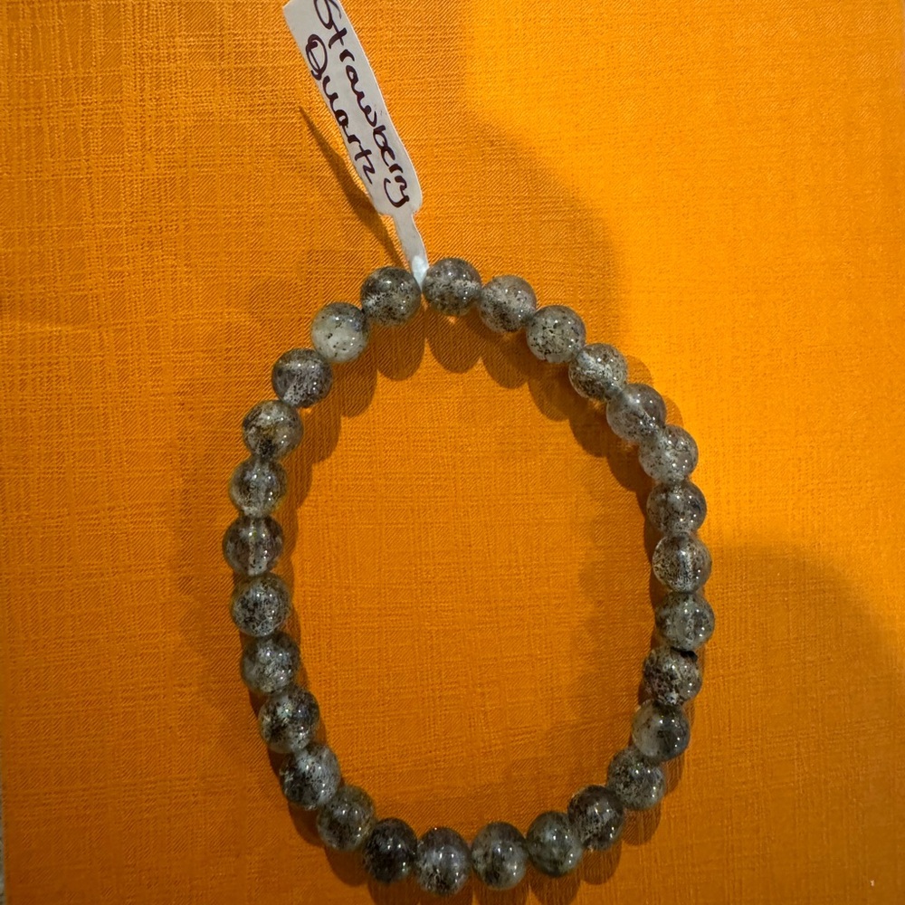 Strawberry quartz 7mm bracelet